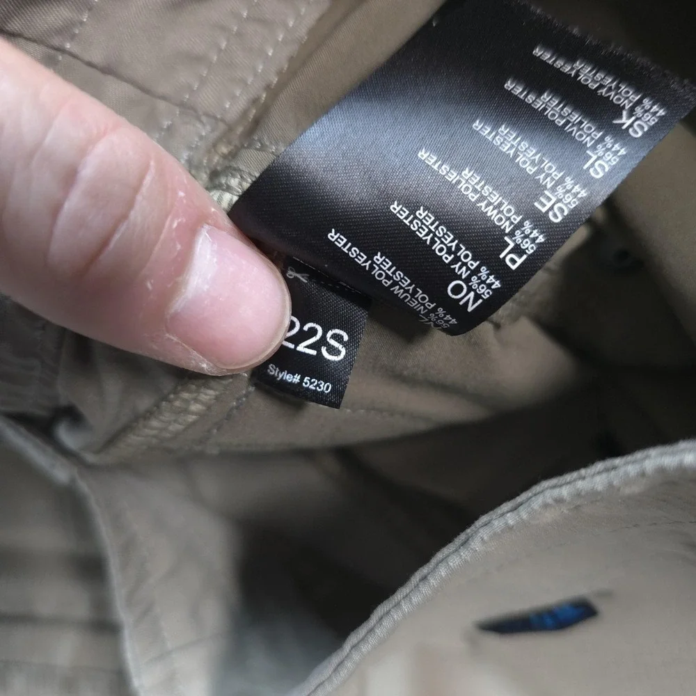 Kuhl Shorts Mens 32 Beige Silencr Kargo Chino Hiking Travel Performance 5230